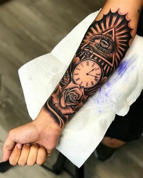 tatuaggio uomo braccio|87 Tatuaggi per il braccio per uomo: Galleria